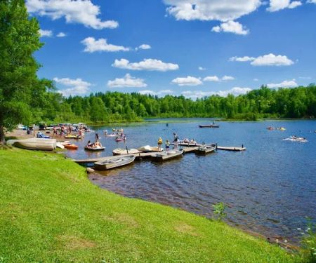 Bent Trout Lake Campground