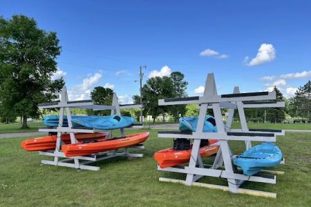 Pokegama Lake R.V. Park & Golf Course