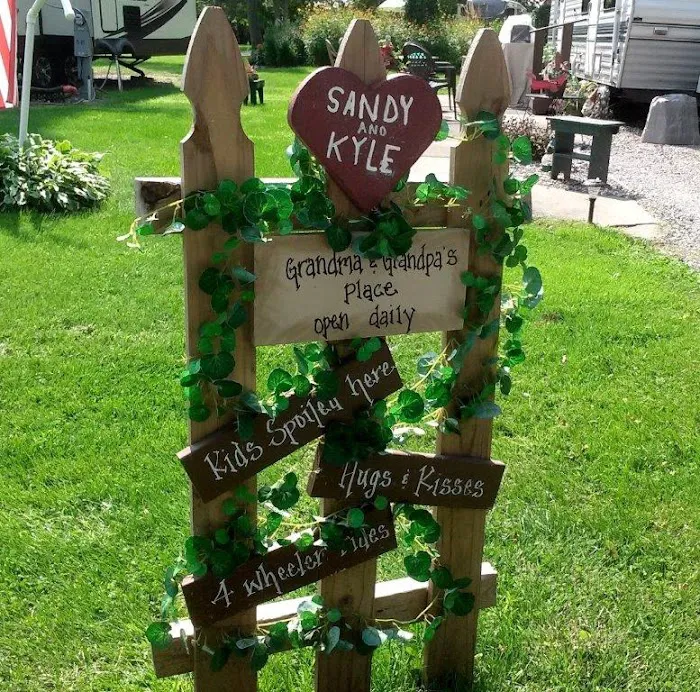 Riversedge RV Park 8