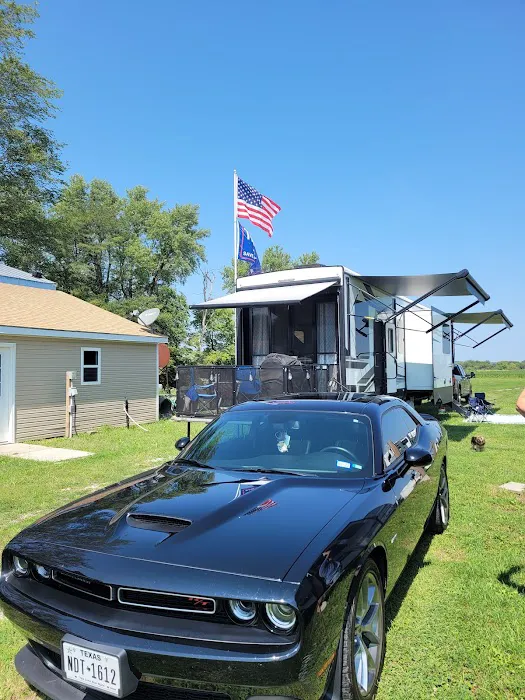 Mike's RV Park 9
