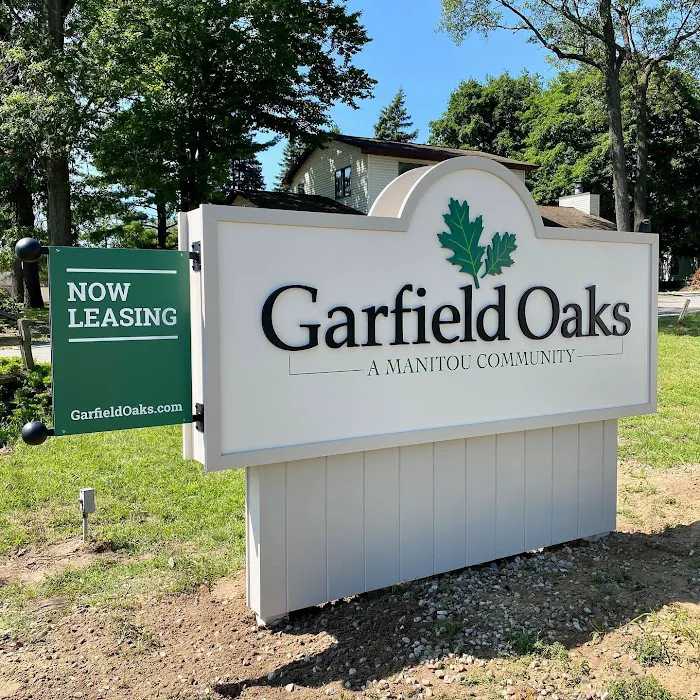 Garfield Oaks - A Manitou Community 1