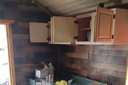 Carefree Cove Campground & Cabins