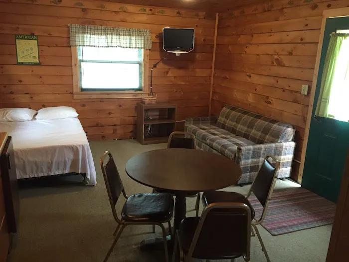 Gaylord South / Bradford Lake KOA Holiday 4