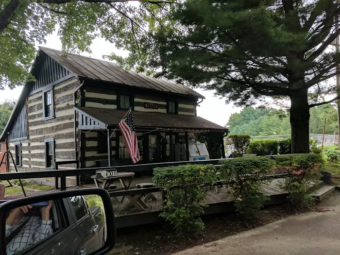 Top O' the Caves Campground 10