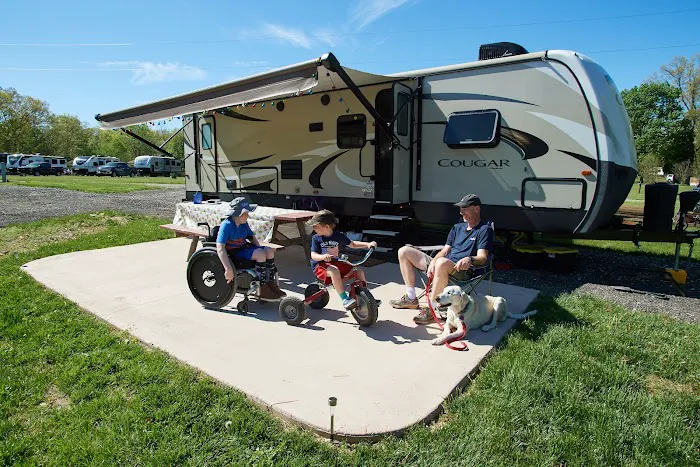Atwood Lake Country Campground 3