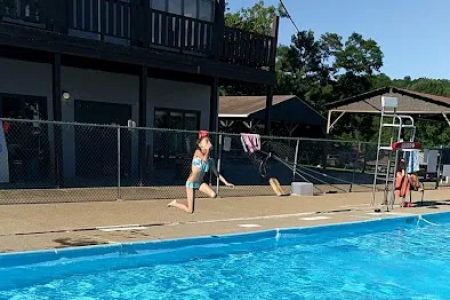 Lake Seneca Resorts
