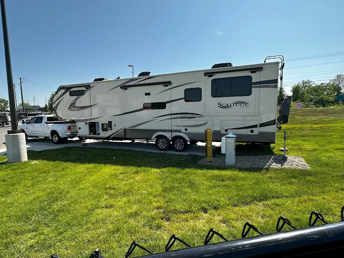 Love's RV Hookup 10