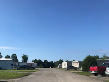 White Mountain Mobile Home Community 2