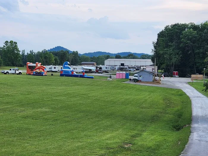 The Landing Strip Campground 3