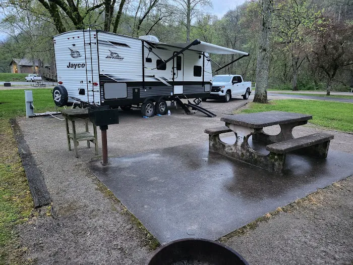 Dale Hollow Dam Campground 10