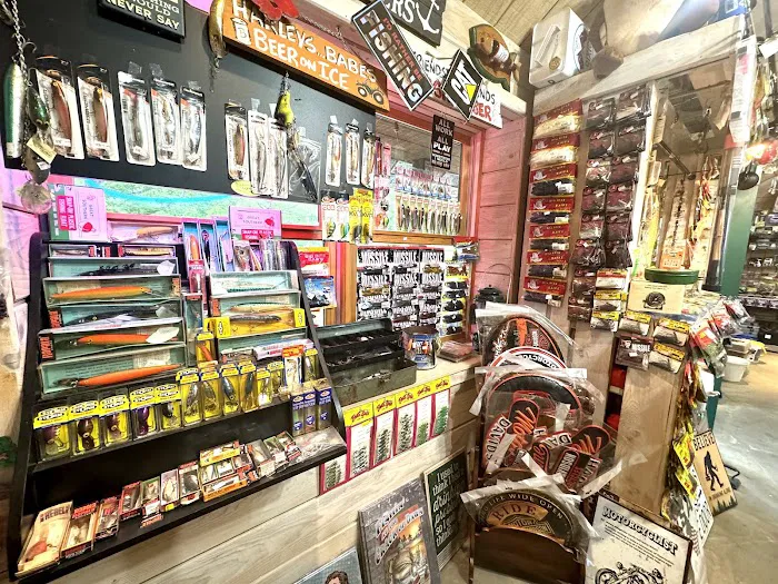 Legends on Wolf River RV Park/ Bait & Tackle store 10