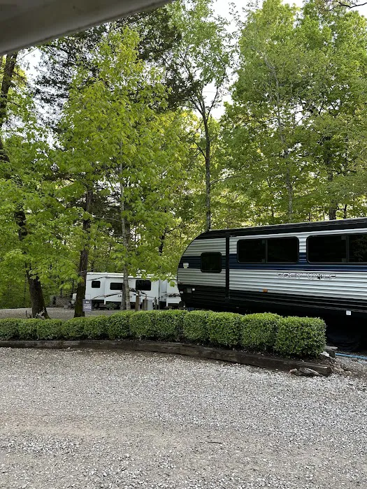 Lake Cumberland Camping 8