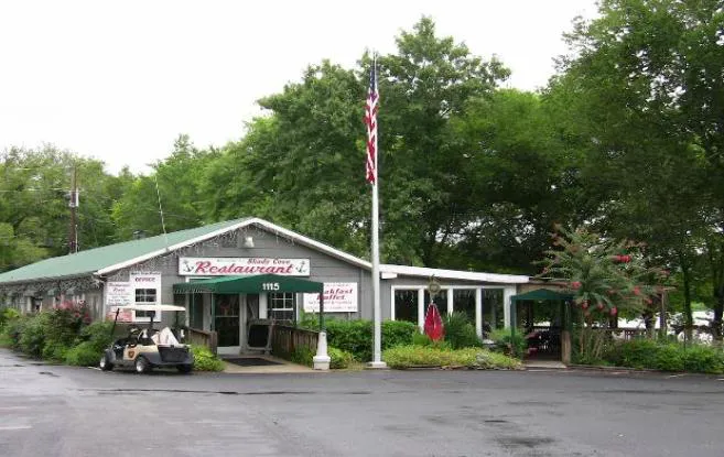 Shady Cove Resort, Marina & Campground LLC 4