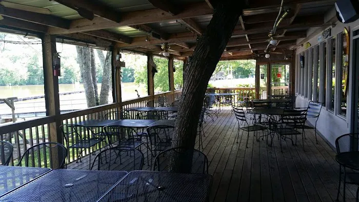 Shady Cove Resort, Marina & Campground LLC 6