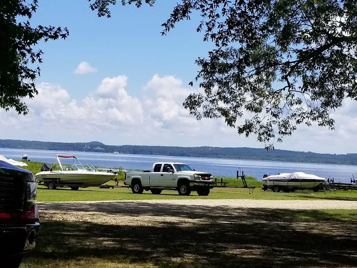 Country Junction Resort & Marina 10