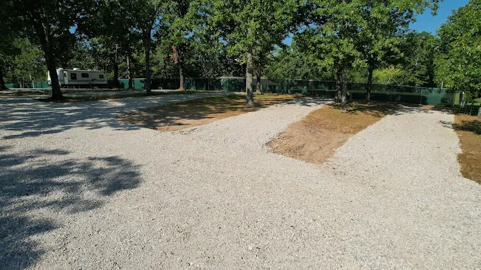 Loto Rv Park 6