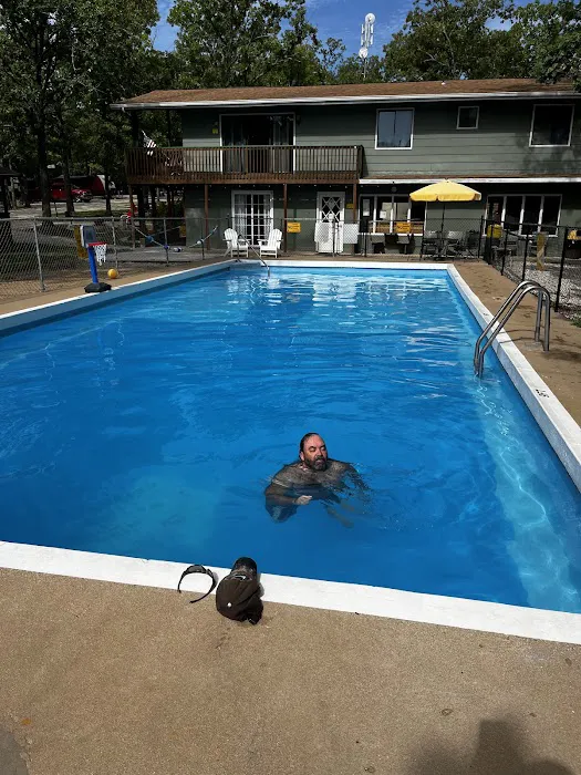 Lake of the Ozarks / Linn Creek KOA Holiday 9