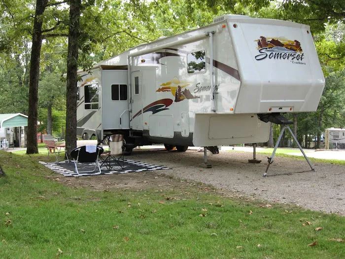 Camelot RV Campground/RV Park 9