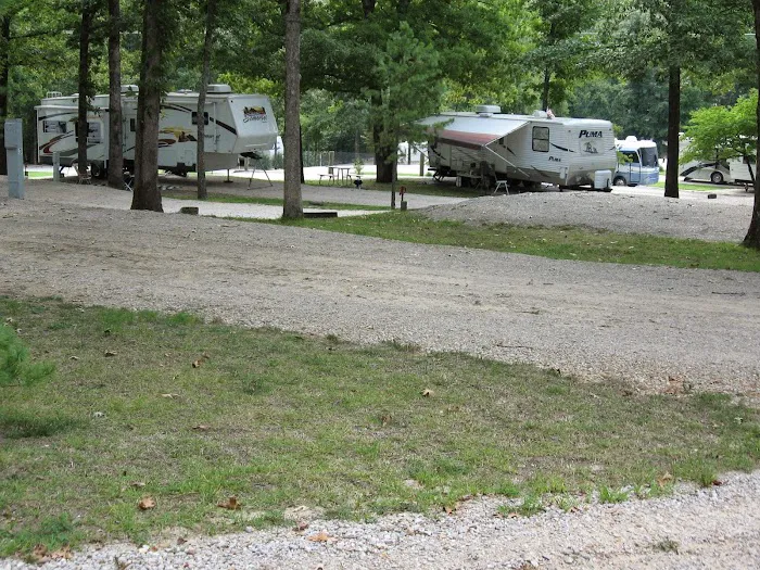 Camelot RV Campground/RV Park 6