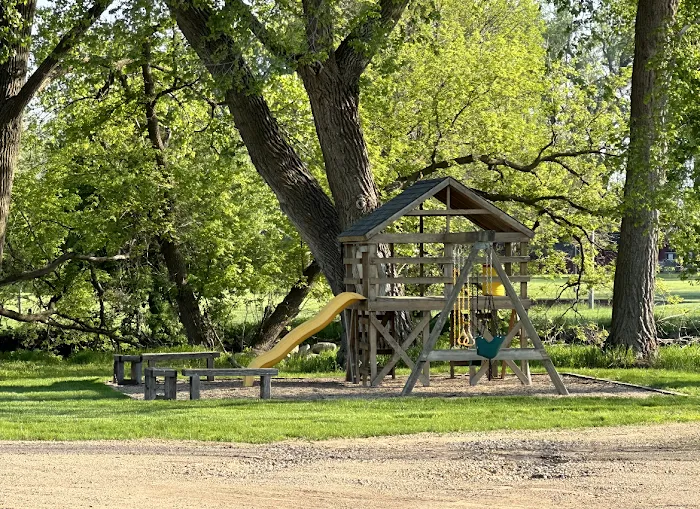 Currie’s Cozy Campground 1