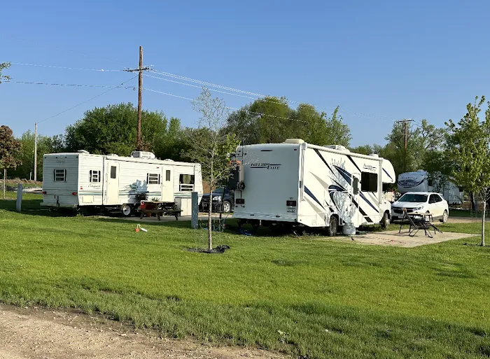 Currie’s Cozy Campground 8