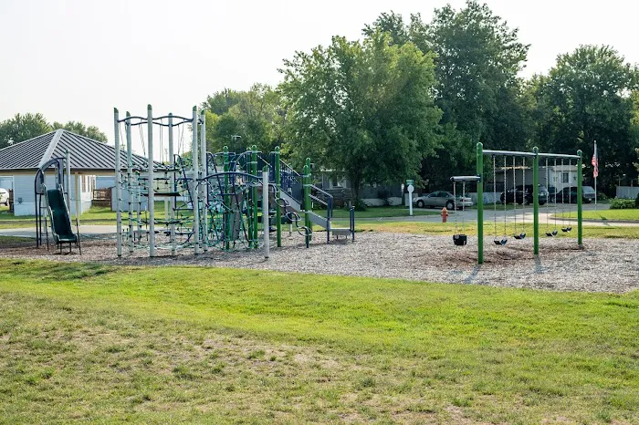 The Grove at Council Bluffs 8