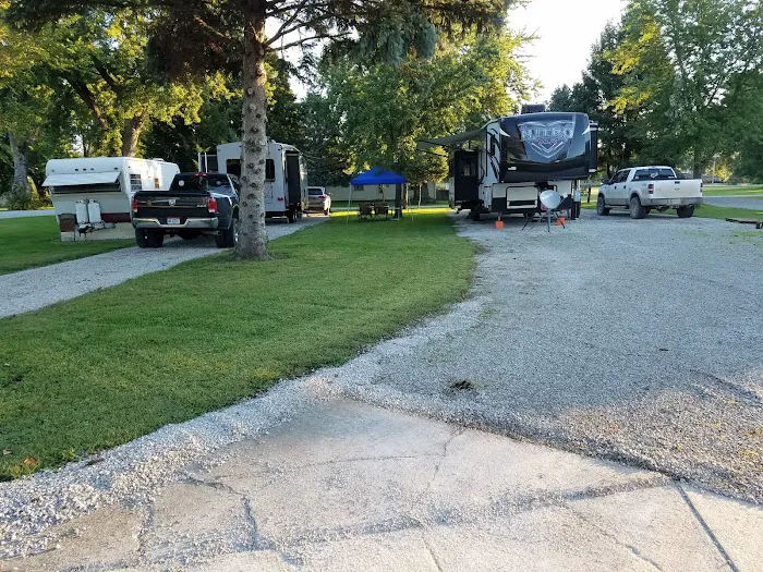 Land n Park RV Park 1