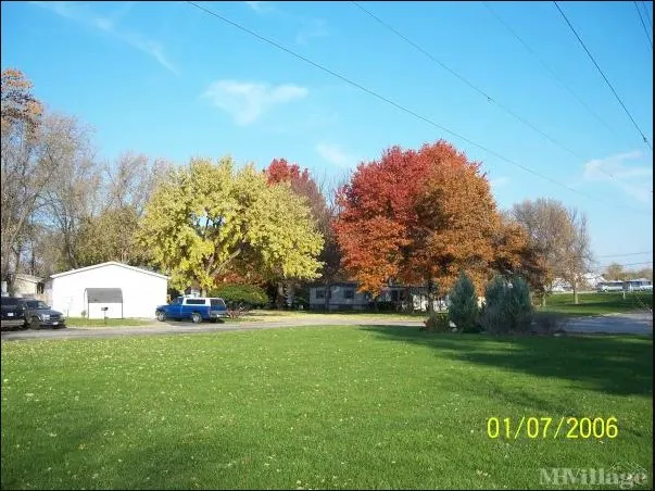 Peaceful Valley Manufactured Home Community 3