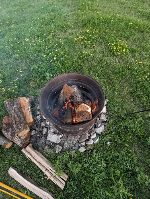 Trailhead Bar, Restaurant & Campground 5