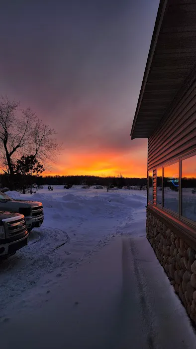 Lounge On Big Lake Shores 5