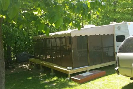 Woodsong RV Resort