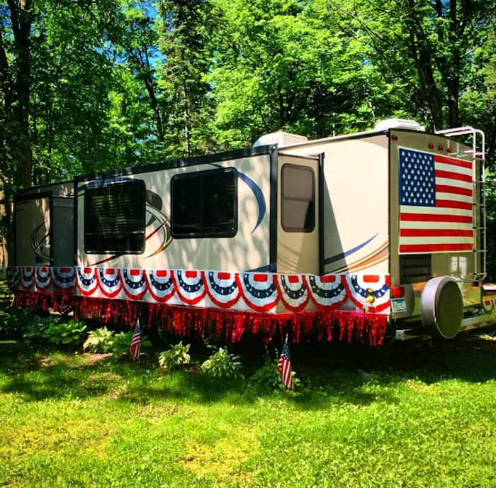Camperville 10