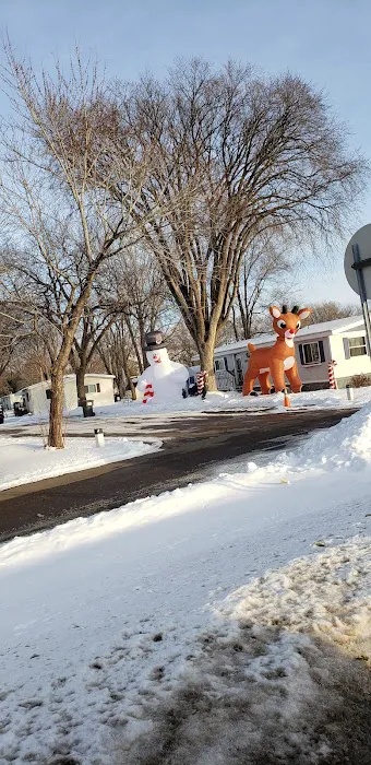 Cloverleaf Manufactured Home Community 3