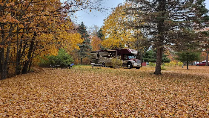 Chain O' Lakes Campground 6