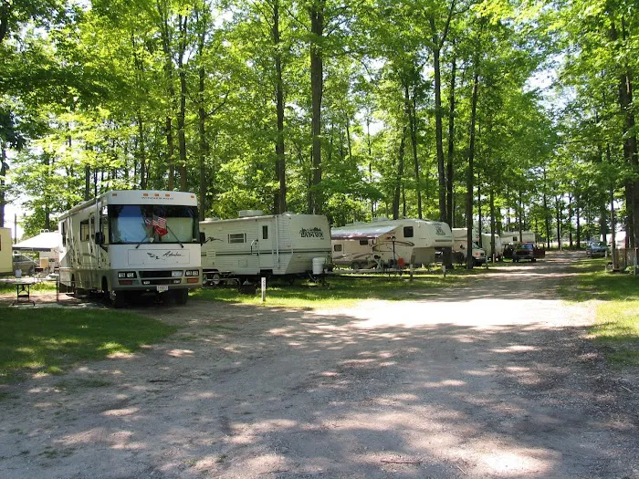 Chain O' Lakes Campground 1