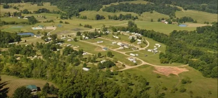 Buffalo Hills RV Resort - Family Owned 9