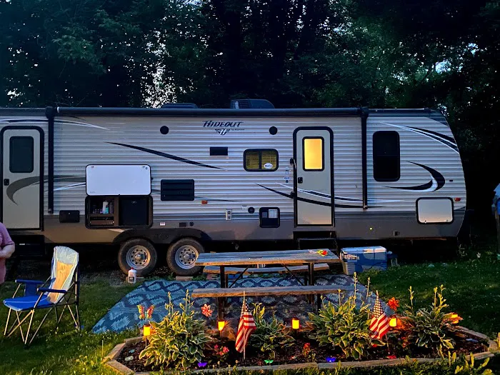 Riversedge Campground & Marina 2