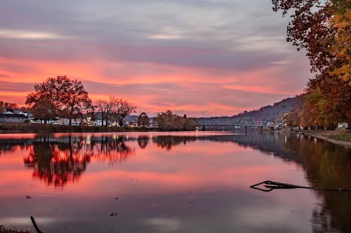 Riversedge Campground & Marina 6