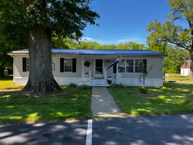 River Oaks MHC 1