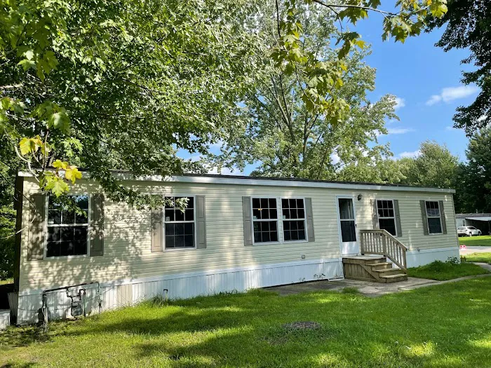 Austin Woods Manufactured Home Community 1