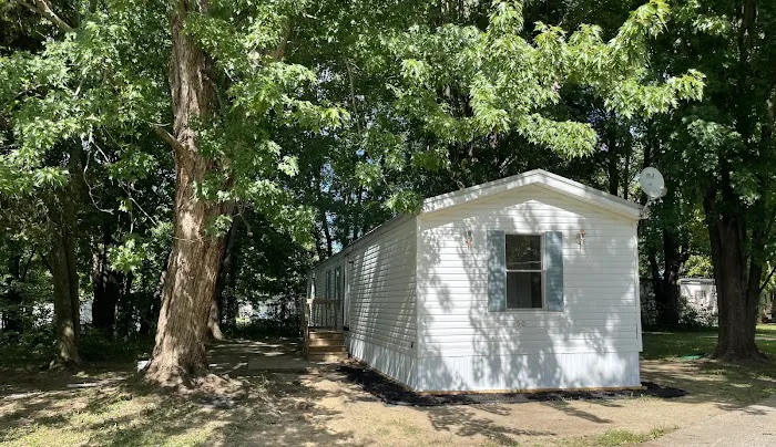 Austin Woods Manufactured Home Community 3