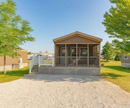 Sun Retreats Geneva on the Lake