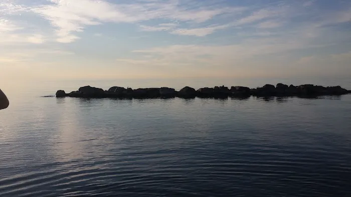 Little Lodges of Saybrook 10