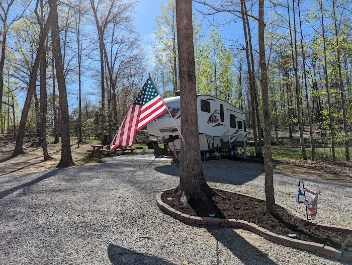 Laurel Lake Camping Resort 1