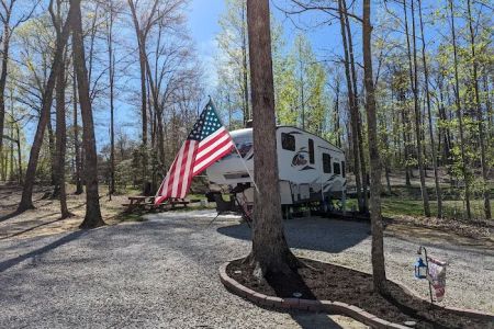 Laurel Lake Camping Resort