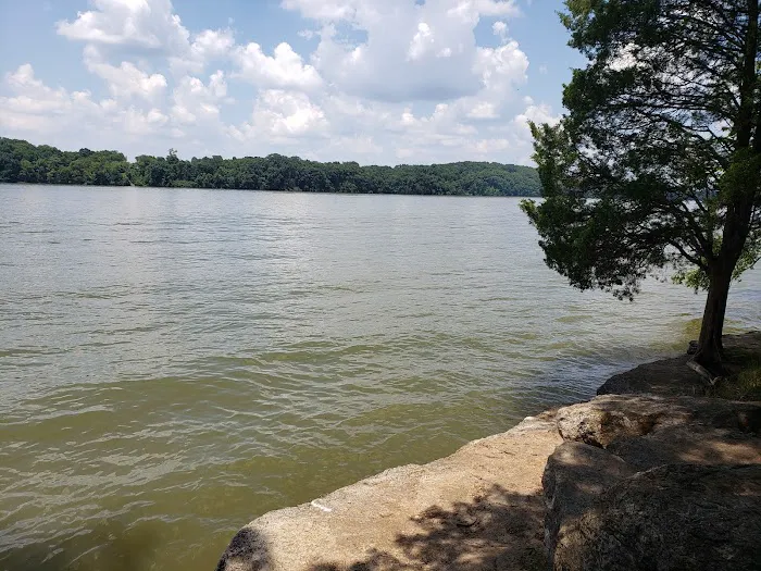 Boxwell Reservation 6