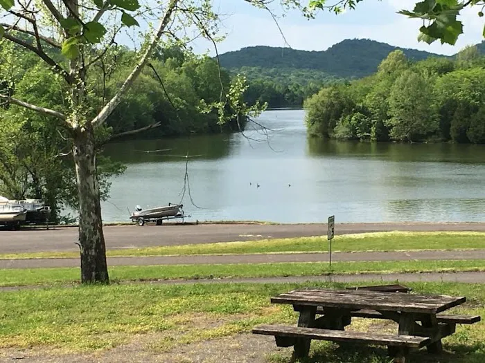Indian Creek Campground, Nature at its Best! 7
