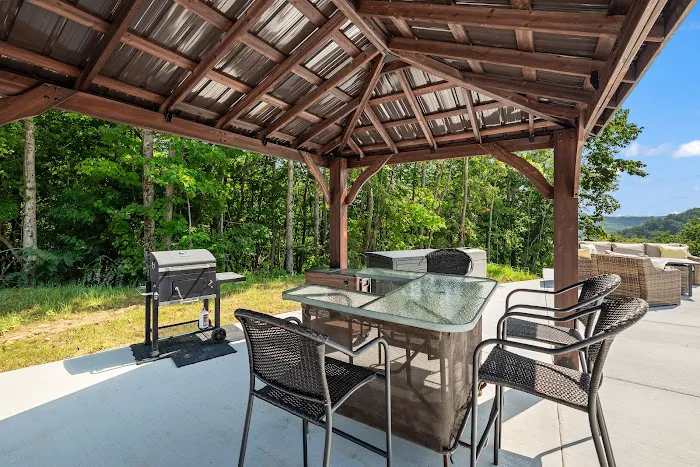Tennessee Glamping Resort on Center Hill Lake 1