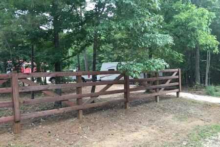 Cedar Ridge RV Park - Birdsong Mini-Storage