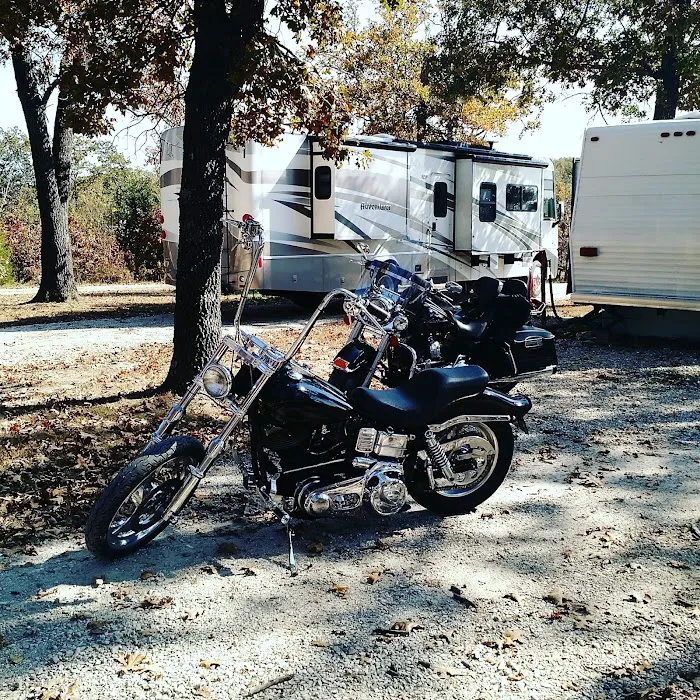 Laurie RV Park & Storage 10